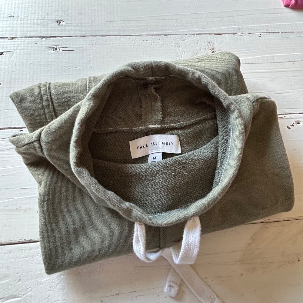 Free Assembly Womens Funnel Neck Sweatshirt Olive Green Boxy Pullover M WKT00208